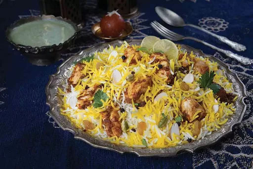 Order Lazeez Bhuna Murgh Biryani Boneless From Behrouz Biryani On Eatsure