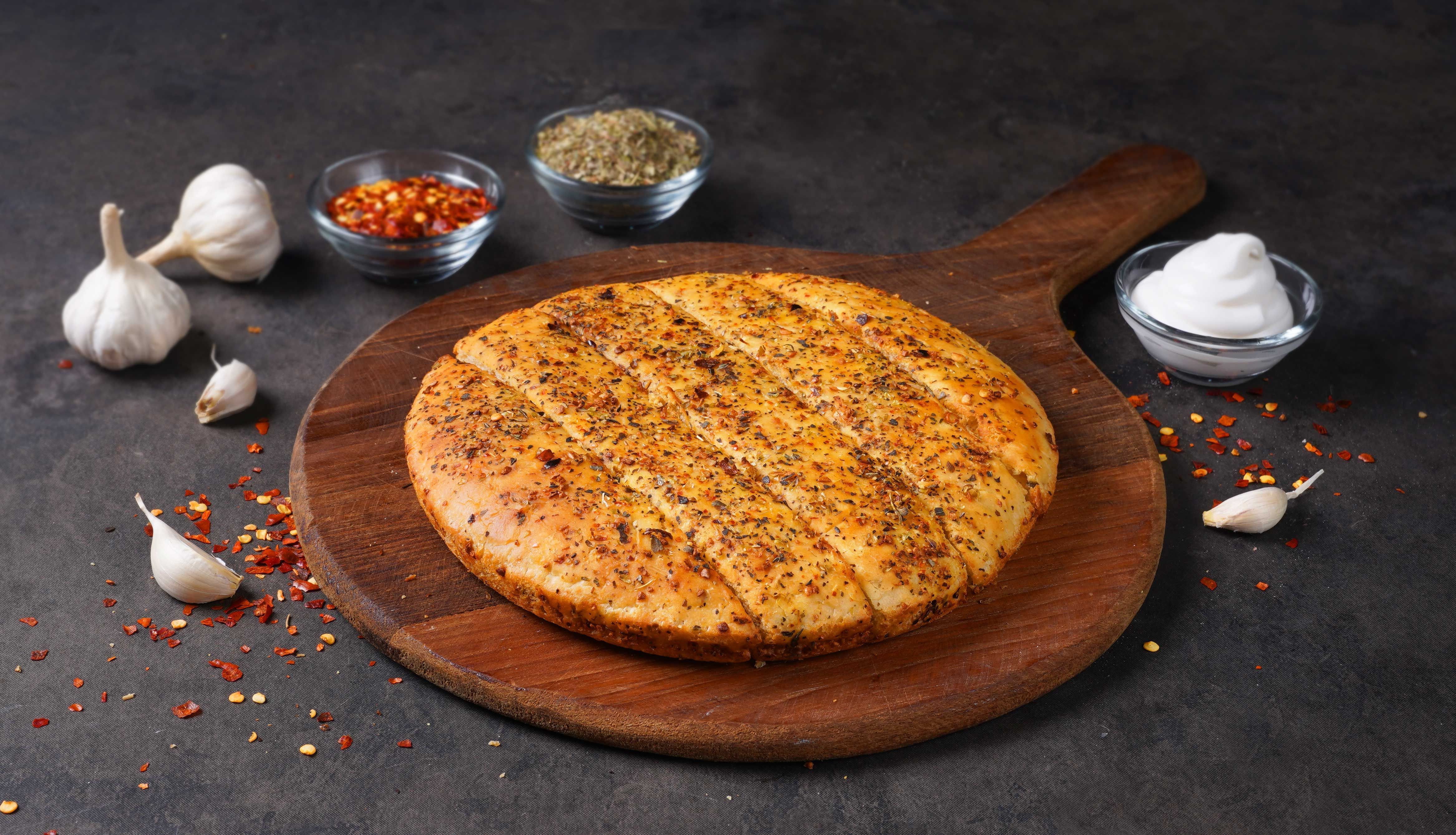 Order Standout Garlic Bread online from Ovenstory