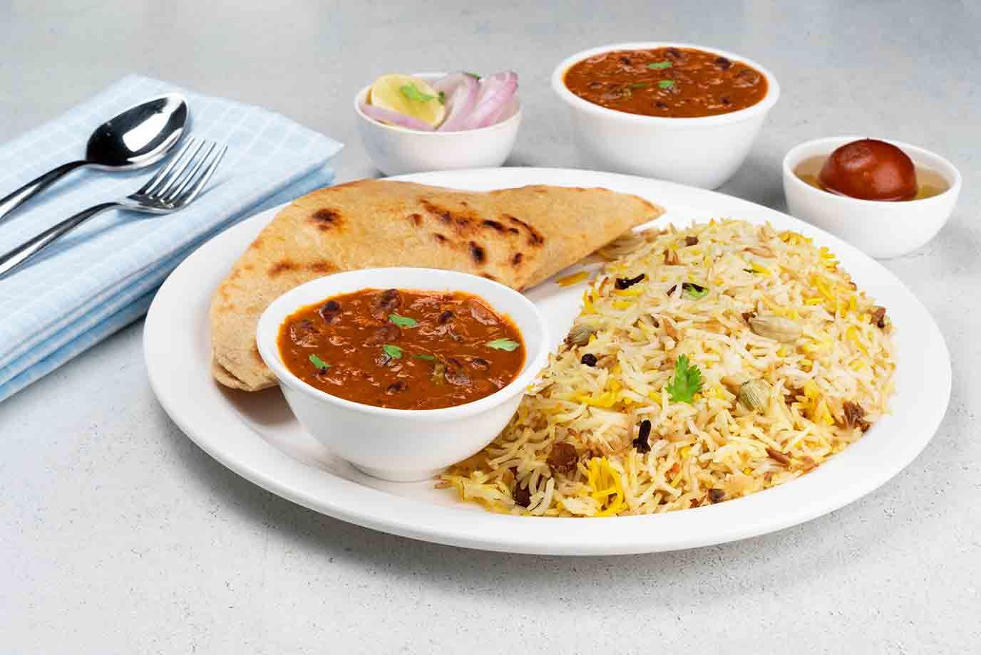 Order Rajma Masala Jumbo Thali from Lunchbox on EatSure