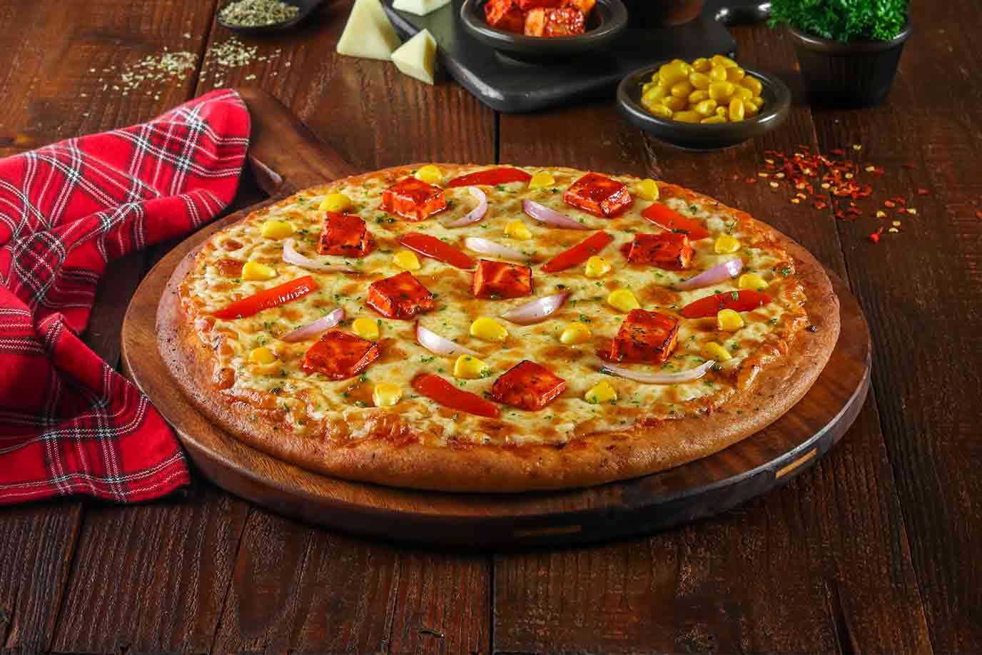 order-exotica-paneer-pizza-medium-online-from-ovenstory