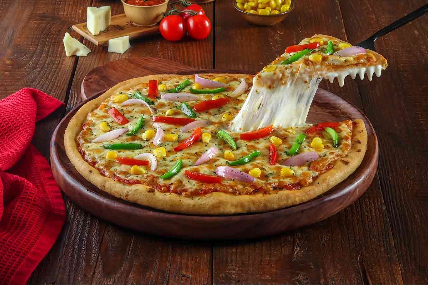 Order Farmfresh Supreme Cheese Burst Pizza Serves 2 from Ovenstory on