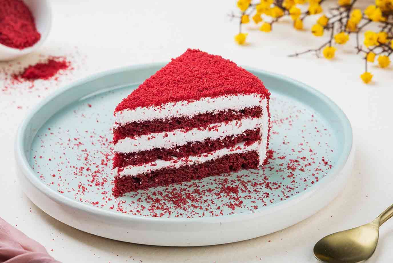 Order Rich Red Velvet Pastry from Sweet Truth on EatSure