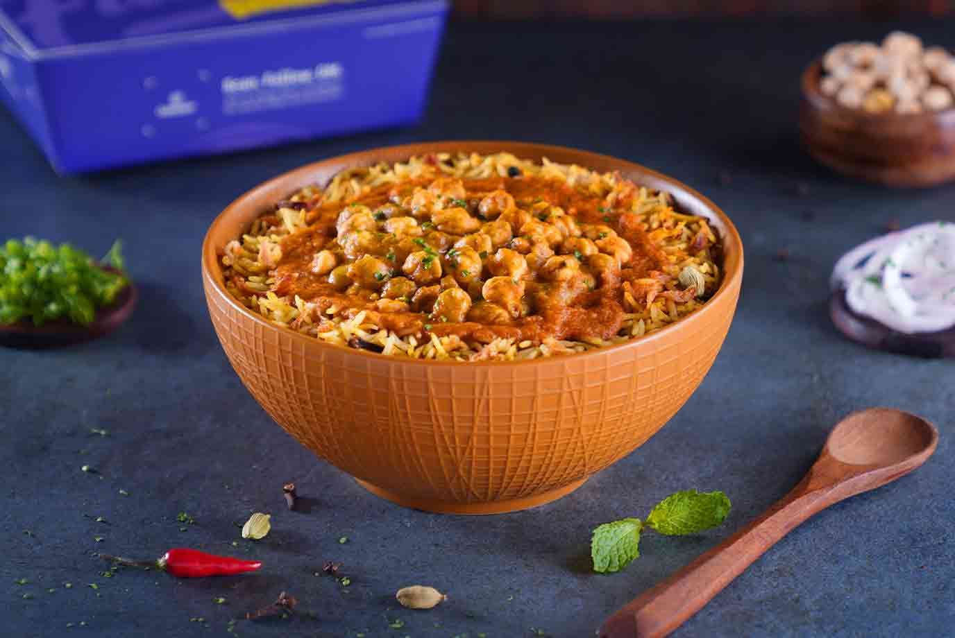 Order Chole Signature Rice Bowl Mini from Faasos on EatSure