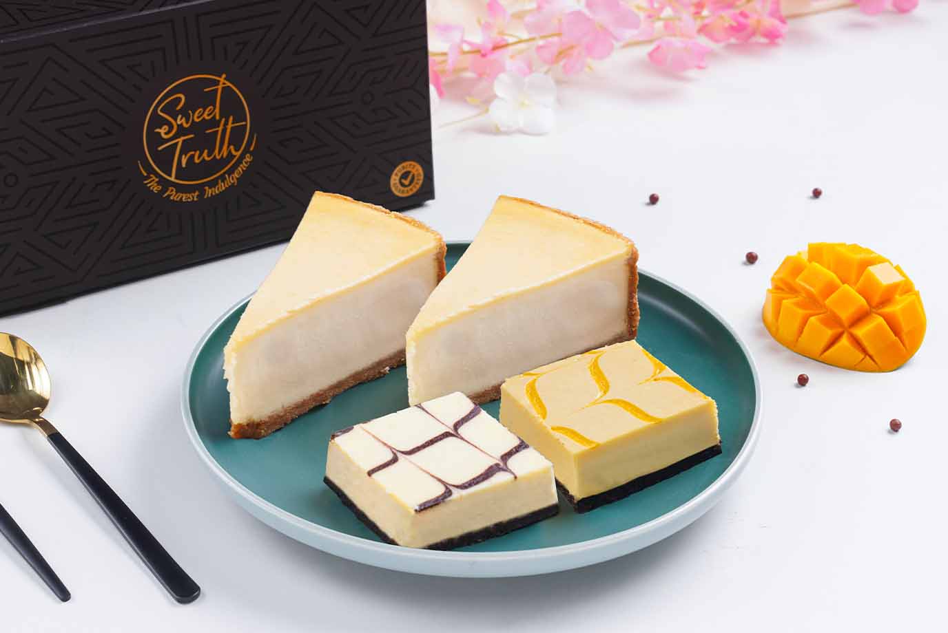 Order Make Your Own Cheesecake Platter Box Of 4 from Sweet Truth on EatSure
