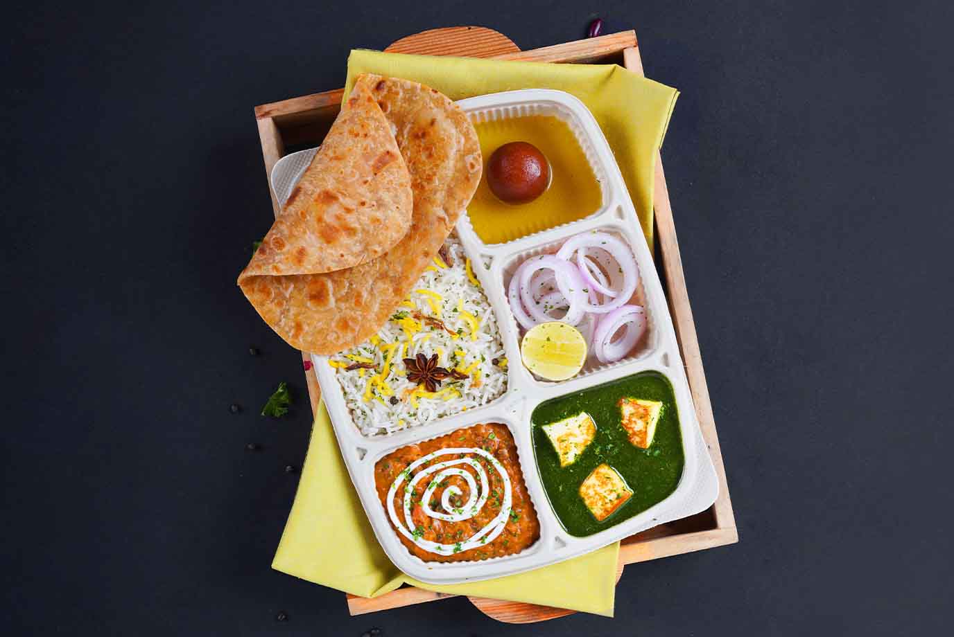Order Palak Paneer Jumbo Thali from Pure Veg Meals By Lunchbox on EatSure