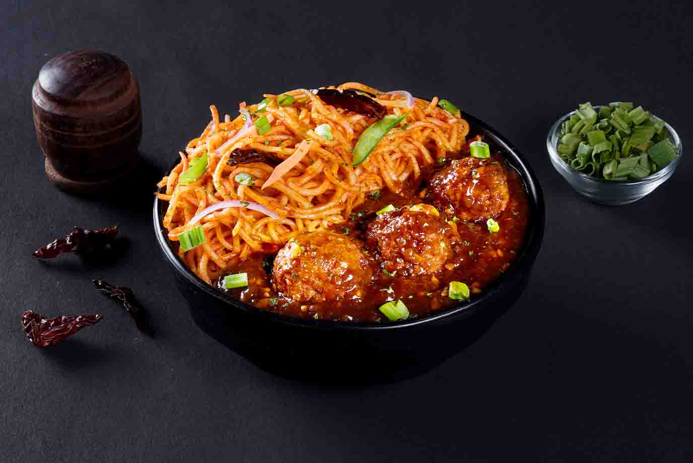 Order Chili Basil Noodles And Veg Manchurian Bowl from Mandarin Oak on