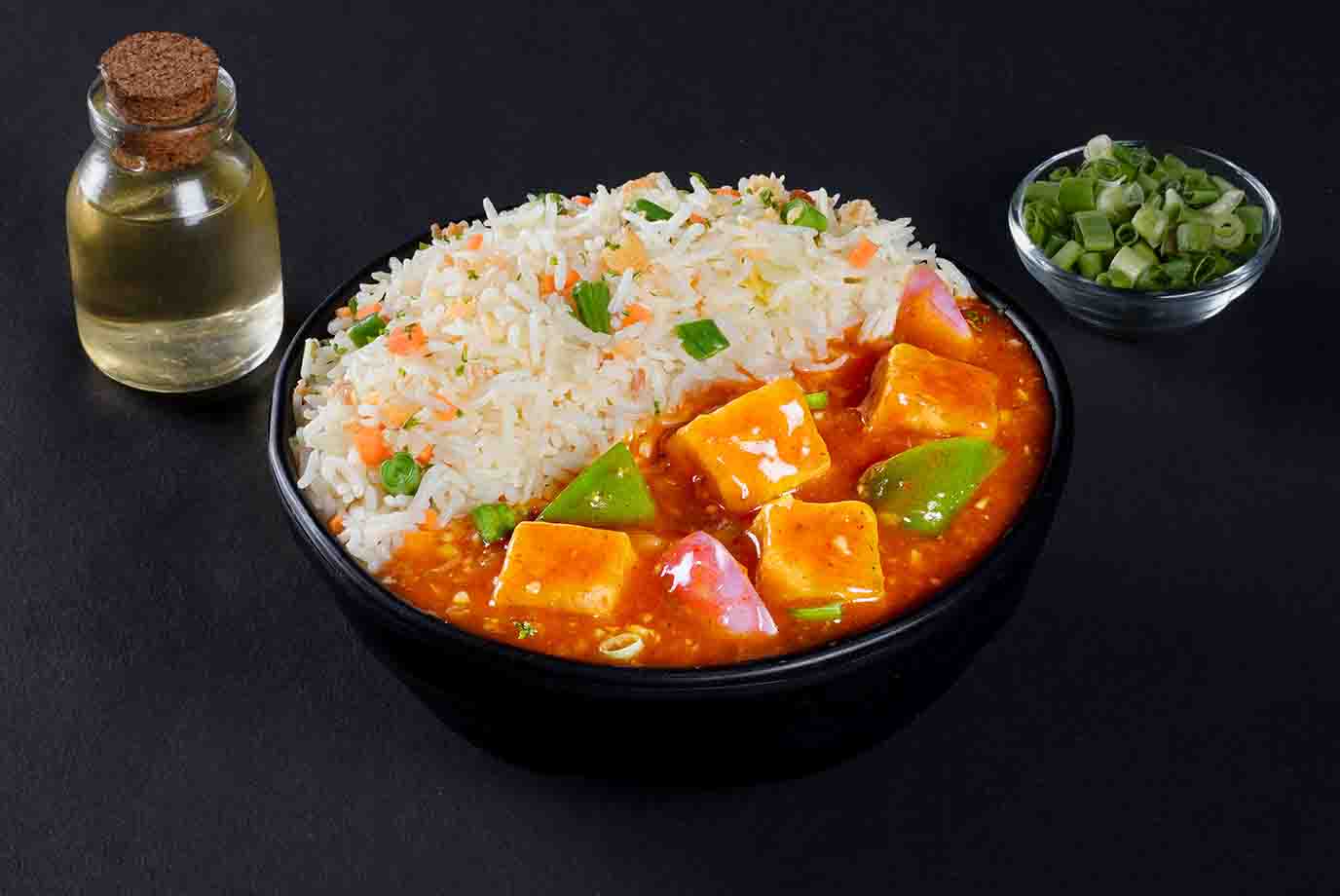 Order Veg Burnt Garlic Rice And Hot Pepper Paneer Bowl from Mandarin
