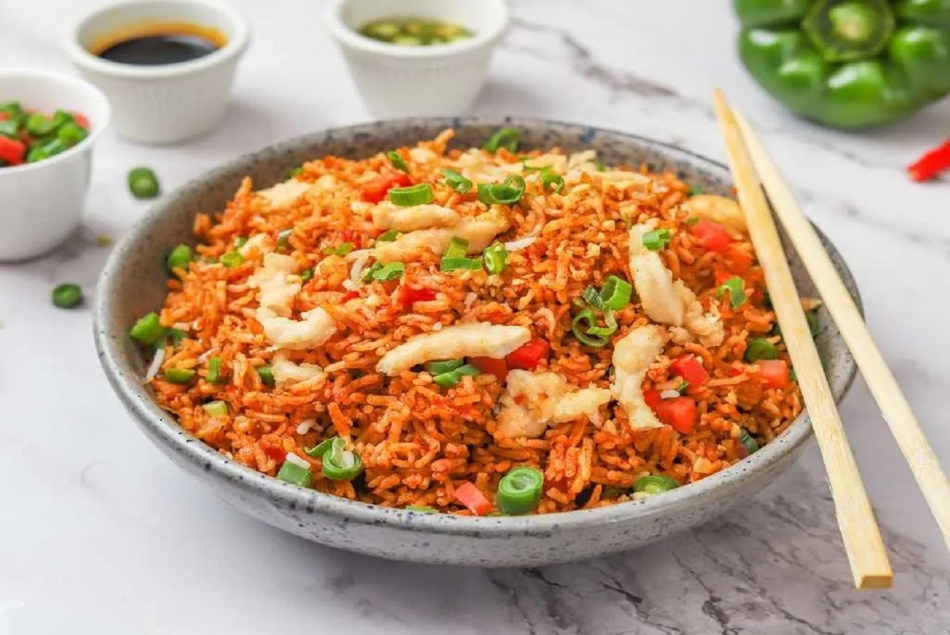 Order Chicken Chilli Garlic Fried Rice from Chinese Daily on EatSure