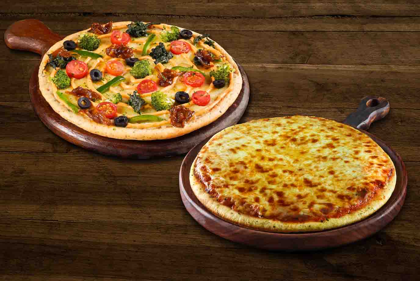 Order Ultimate Veg Pizza Margherita Pizza online from Ovenstory