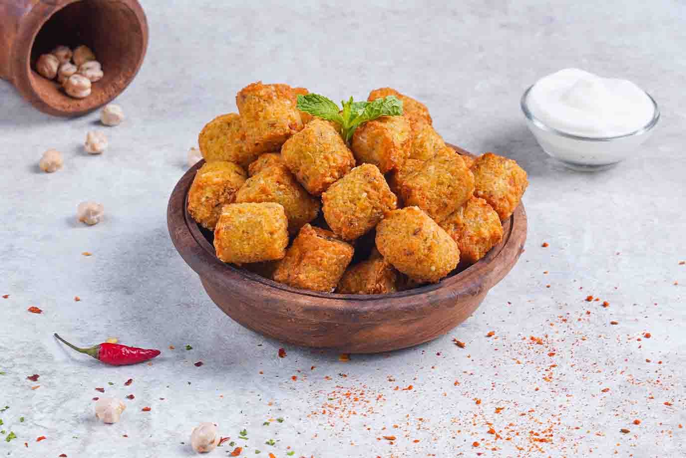 Order Falafel Nuggets With Mayo Dip from Faasos on EatSure
