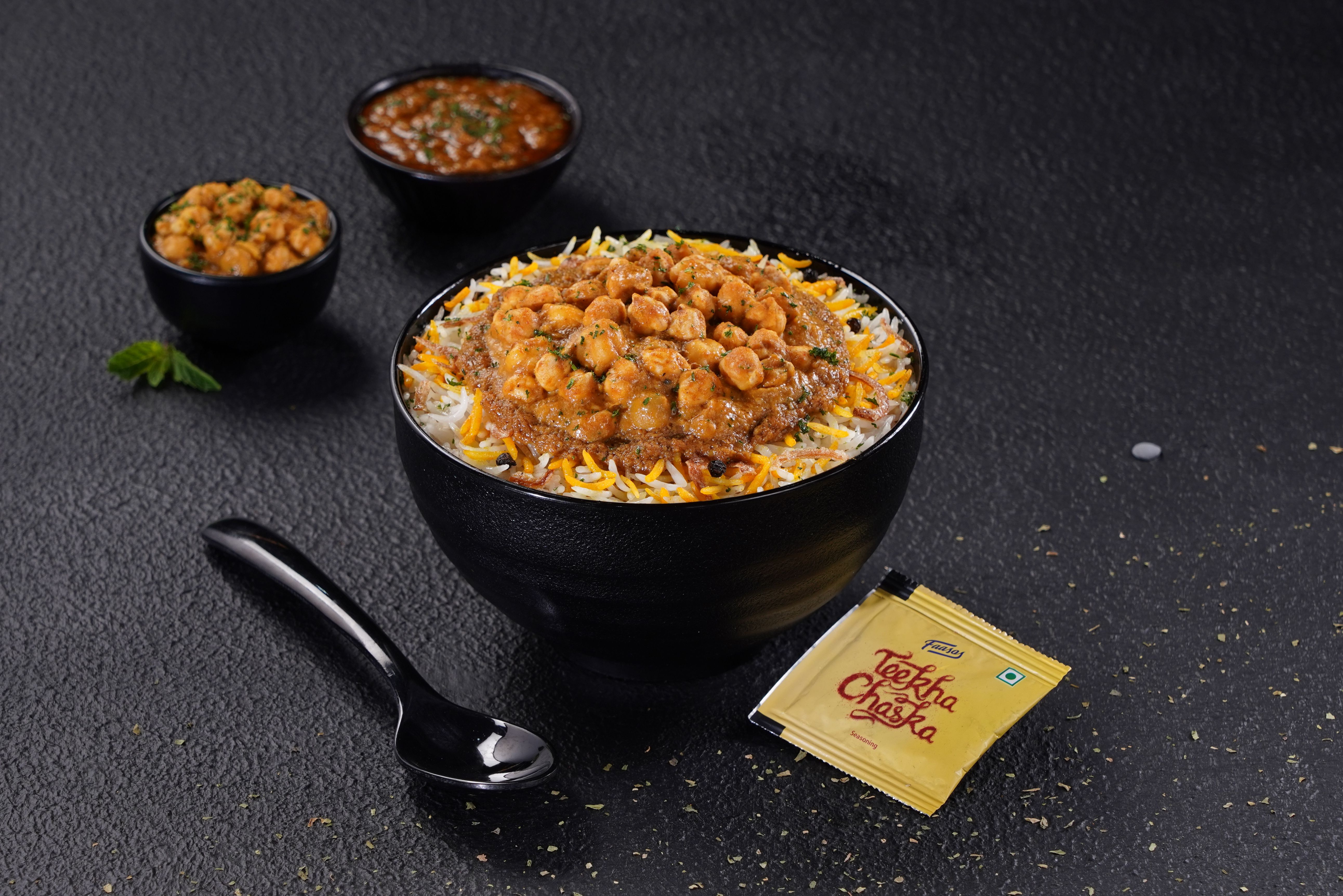 Order Chole Signature Rice Bowl Jumbo from Faasos on EatSure