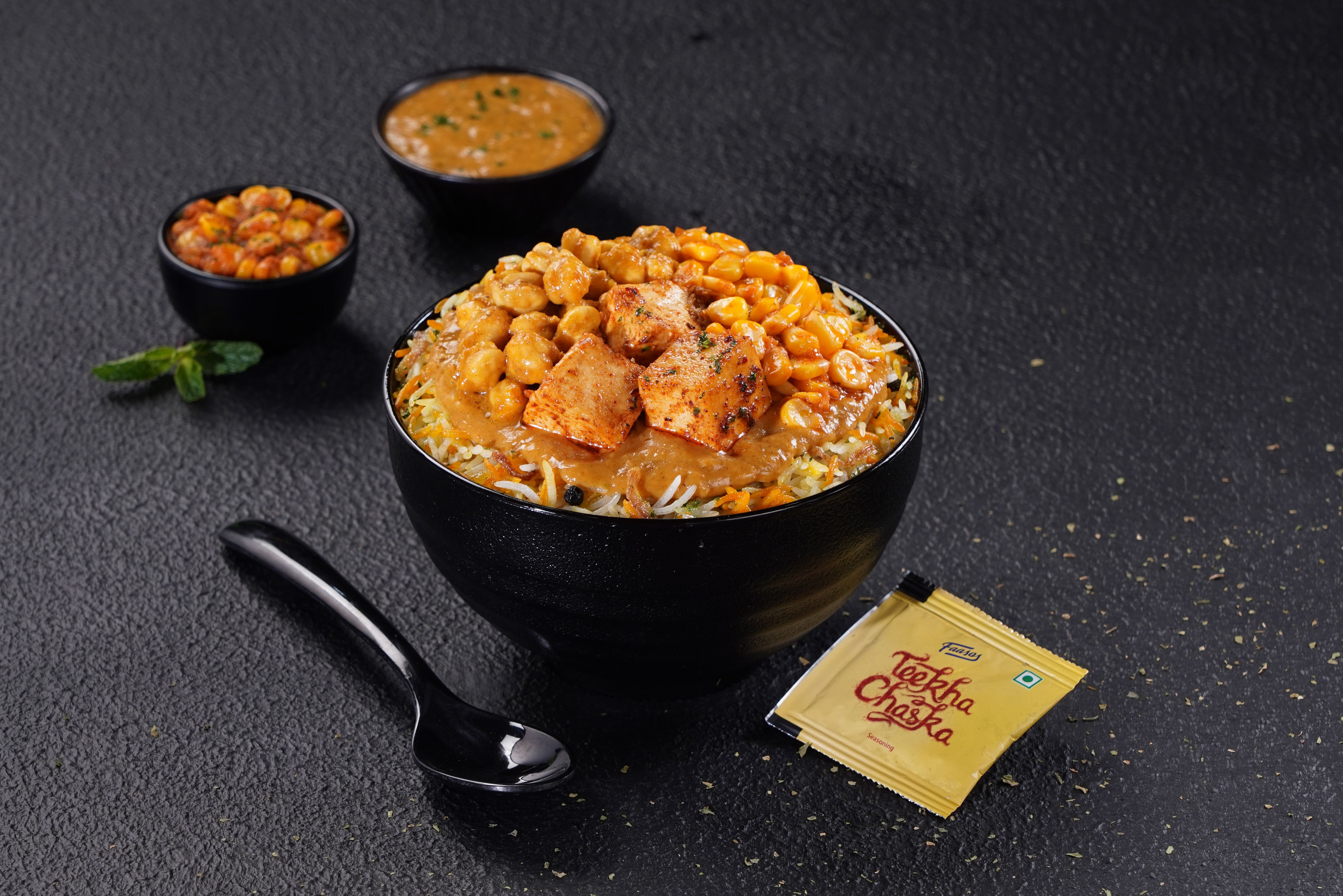 Order Royal Veg Rice Bowl Jumbo from Faasos on EatSure